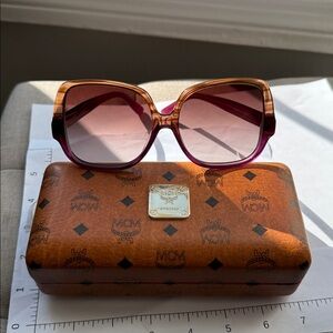 MCM NWT Authentic Women's Oversized Acetate Frame Sunglasses